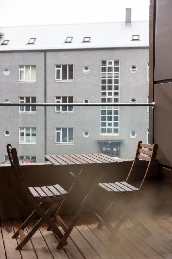 Loft-Style Duplex With Balcony In Downtown Reykjavik Apartment Exterior photo